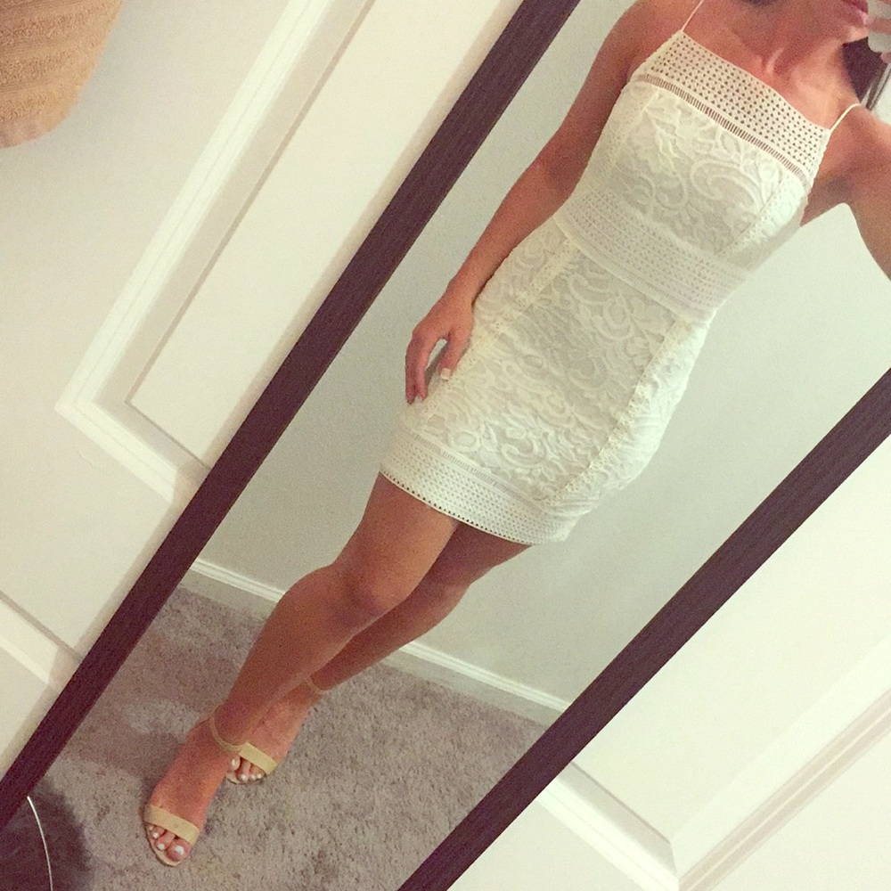Ivory lace bodycon dress